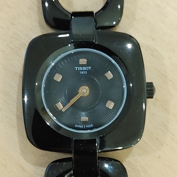 Tissot Women's Odaci-T Dial PVD Square Watch Black - Picture 2 of 12